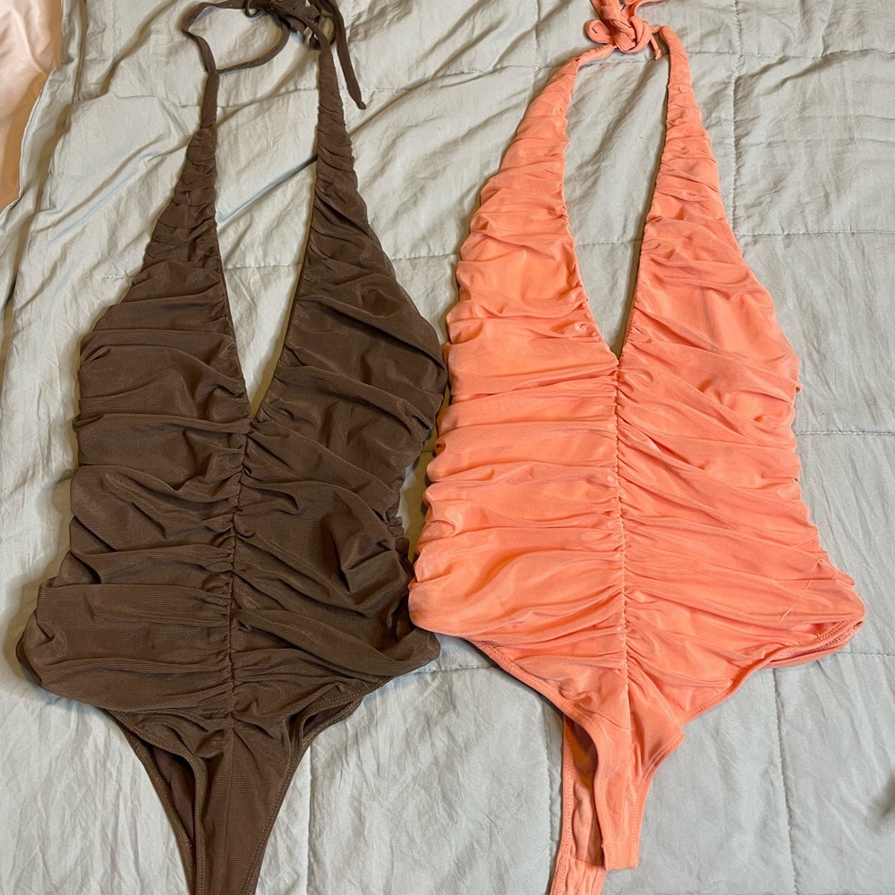 Fashion Nova body suit BROWN